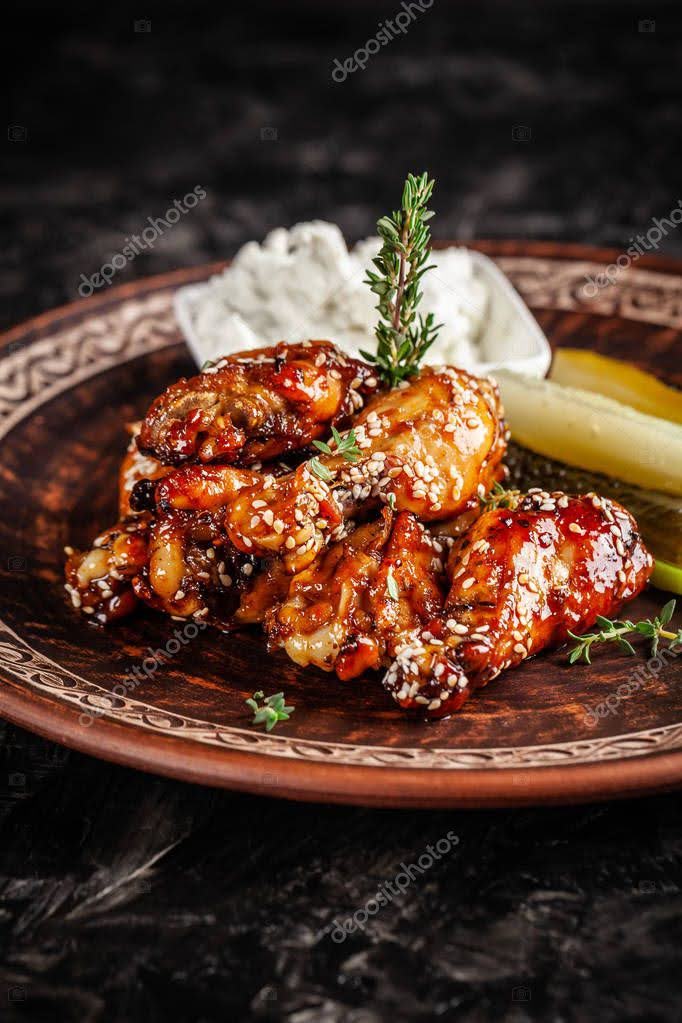 Comida y bebida