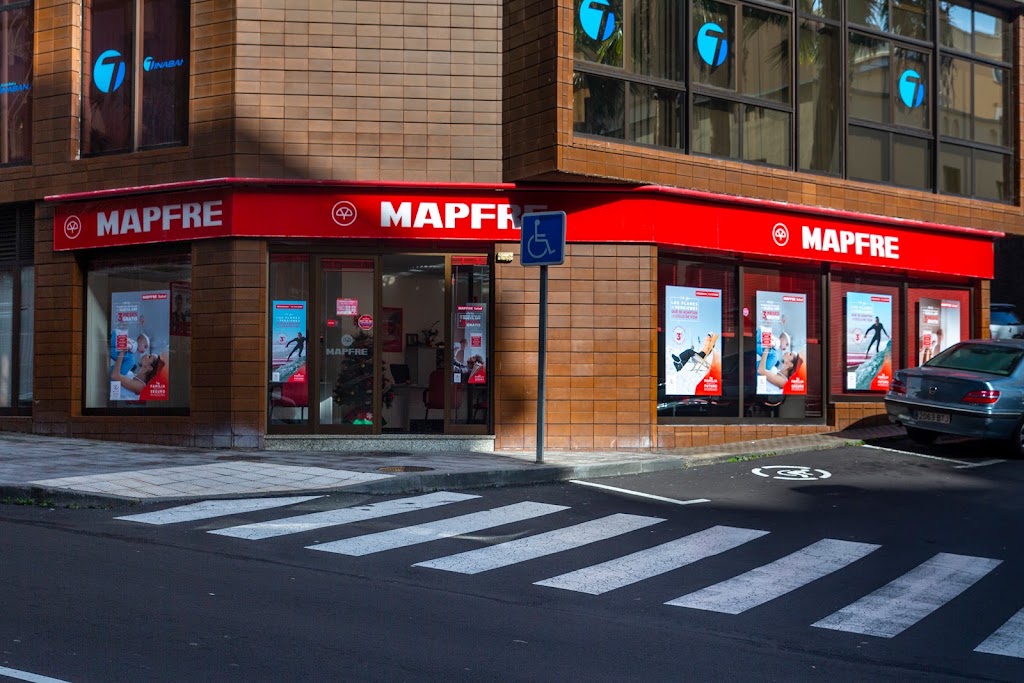 MAPFRE — Exterior