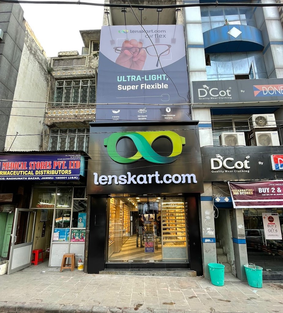 Lenskart Com At Raghunath Bazaar Jammu