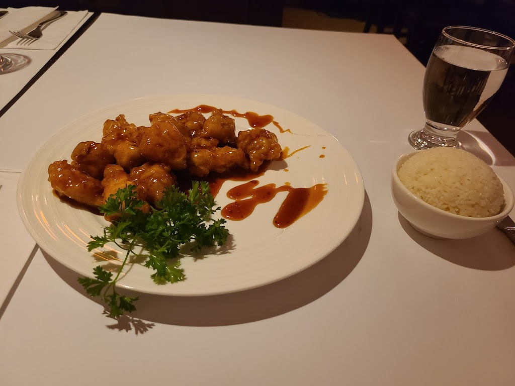 Restaurant Village Oriental in Brossard