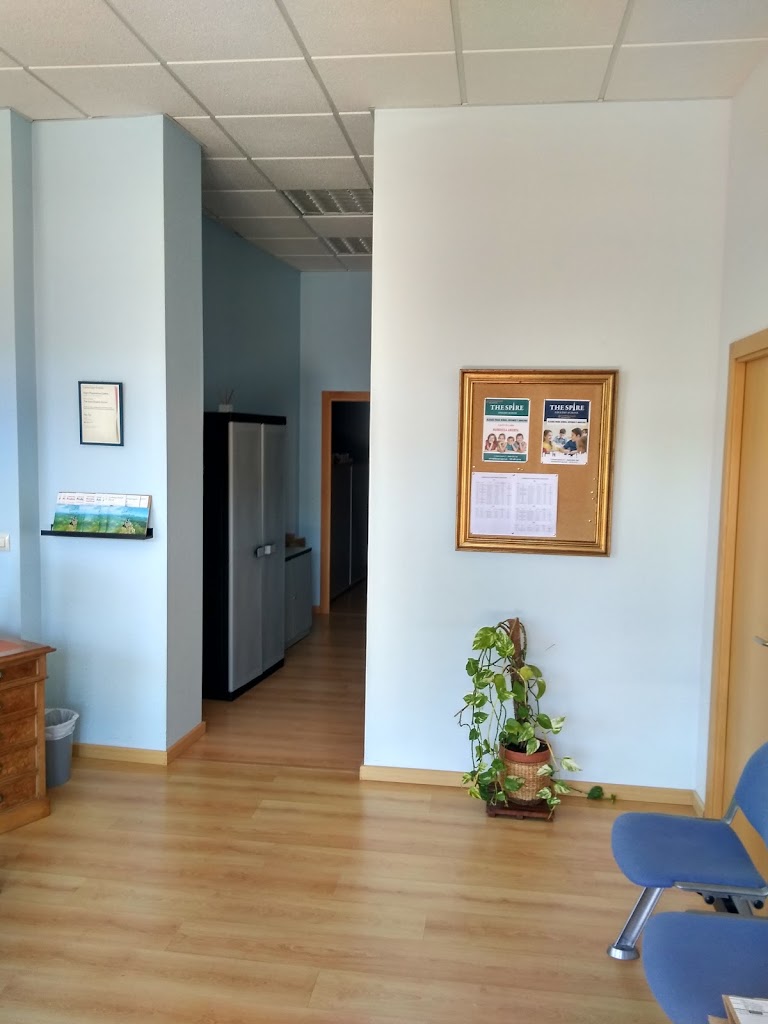 The Spire English School — Del propietario