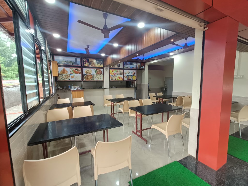 Hotel Shri Mookambika Grand Veg Restaurant
