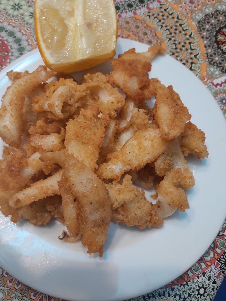 Bar Desgustacion El Quijote — Comida y bebida