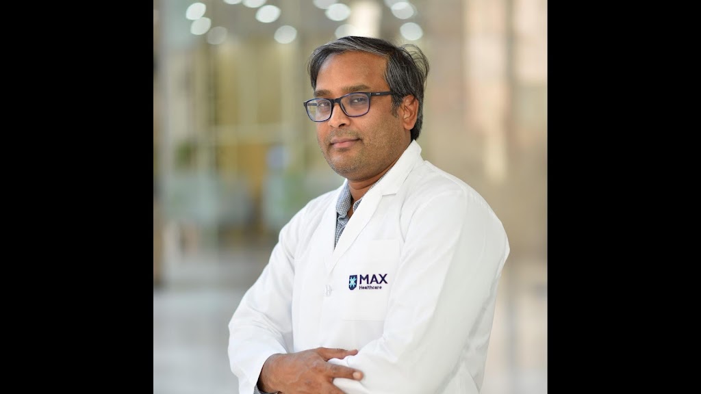 Dr. Dr Ambukeshwar Singh Best Cardiologist In Lucknow Max Hospital