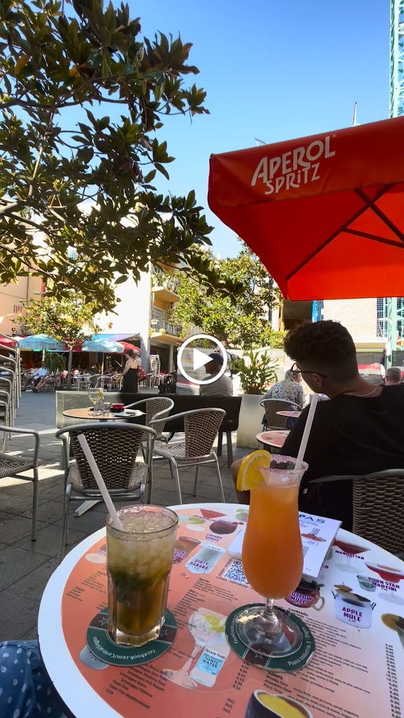 Central Bar & Books — Ambiente