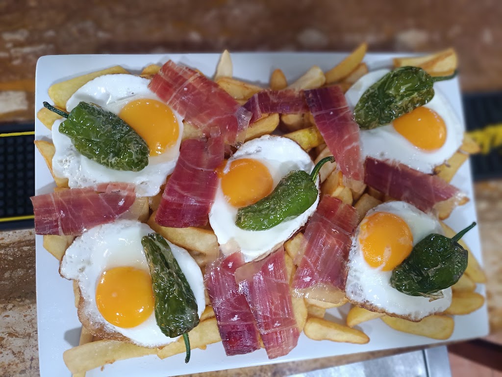 NUEVA ESENZIA — Comida y bebida