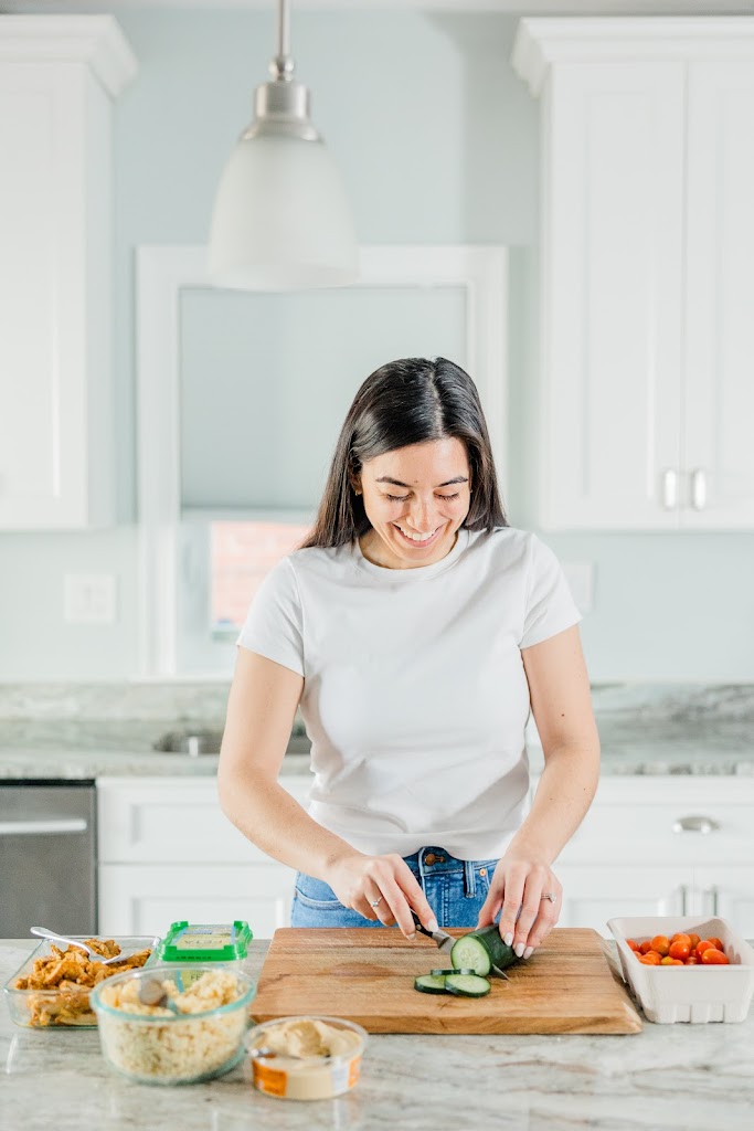 Vanika Jethwa, RD - Dietitian Nutritionist in Boston