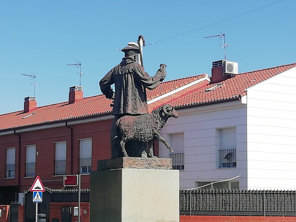 Monumento al Mesonero Mayor de Navalcarnero