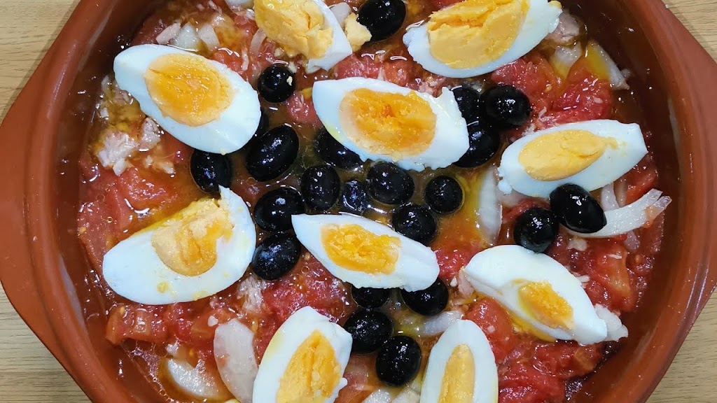 Meson LES TINES — Comida y bebida