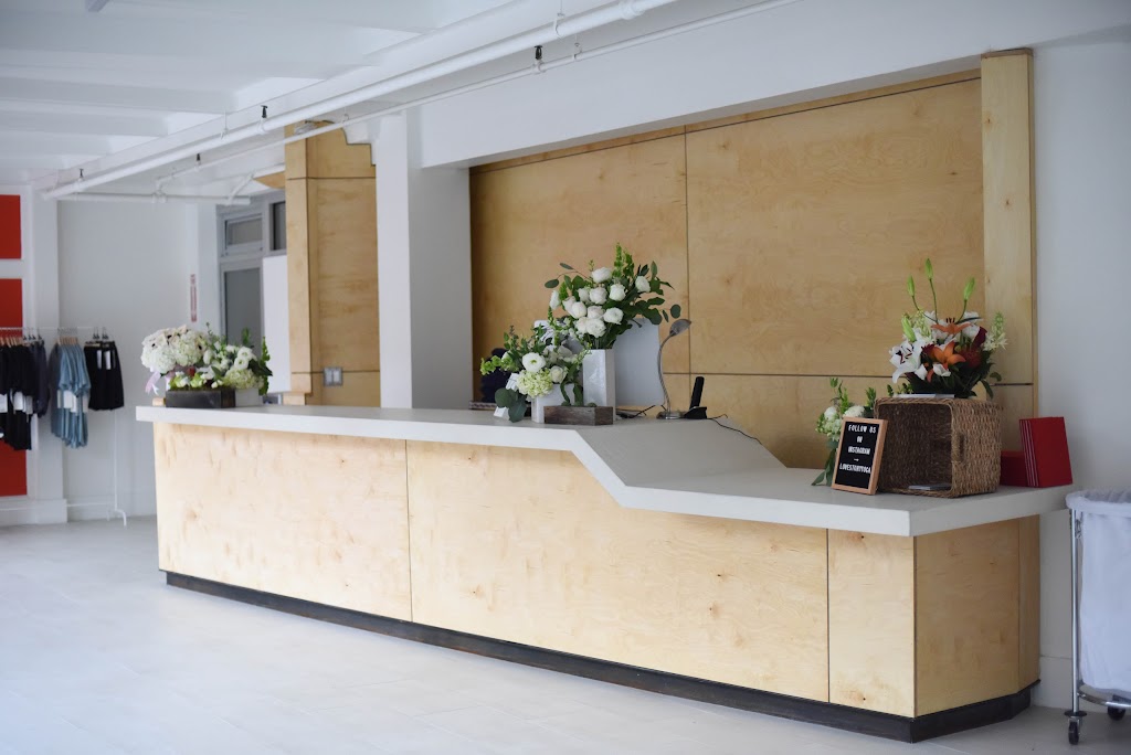  Love Story Yoga - Valencia