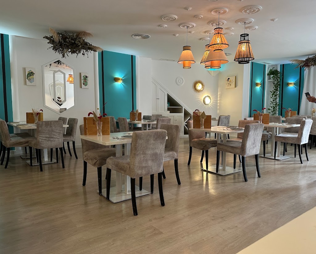 Bar restaurante Lolita Fusion — Ambiente