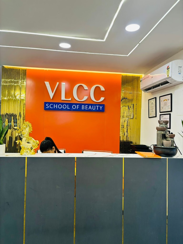 Vlcc School Of Beauty Institute In Sector 49 Gurugram