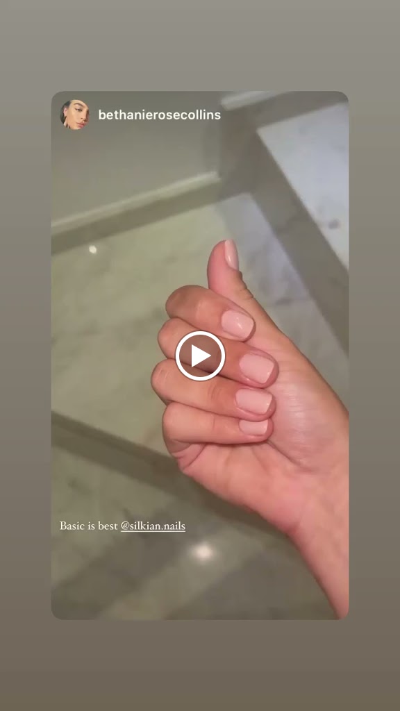 Unas de porcelana Silkian Nails en Gran Alacant-Santa Pola — Videos