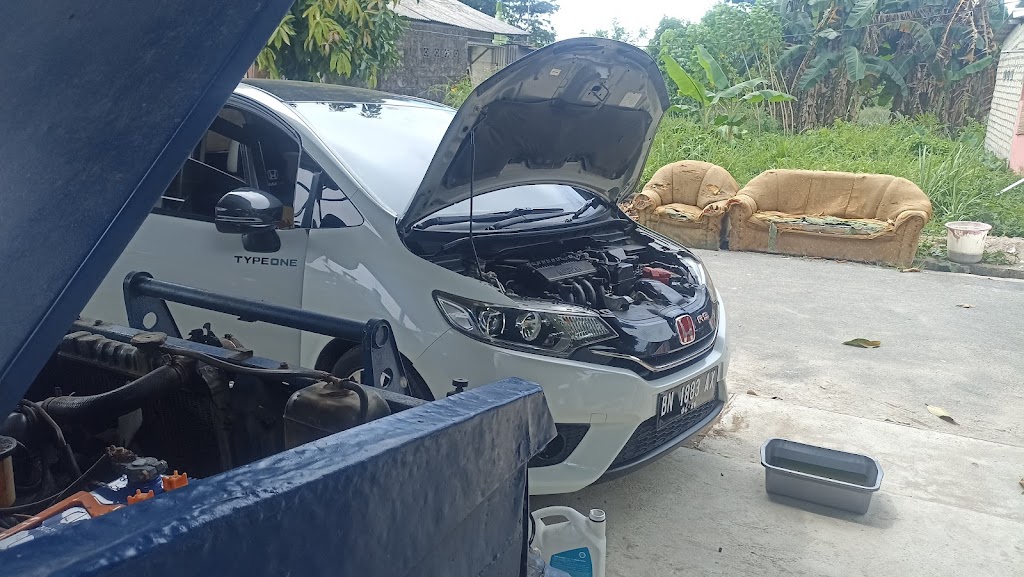 Bengkel Mobil Arizoma