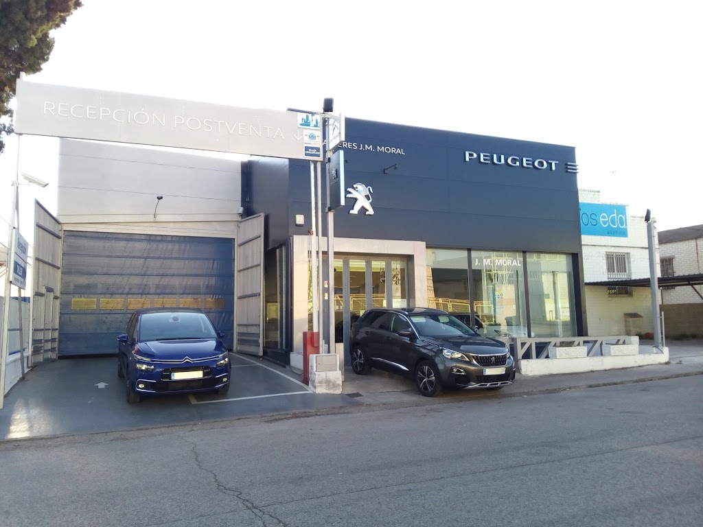 Peugeot Talleres J.M. Moral — Concesionario de automoviles