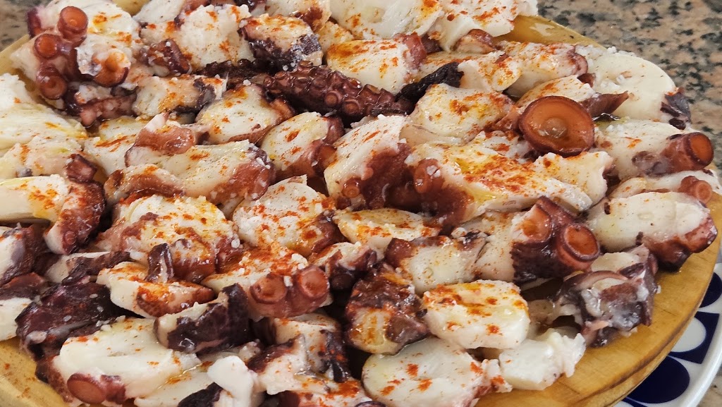 Bar O Rincon do Bucanero — Comida y bebida
