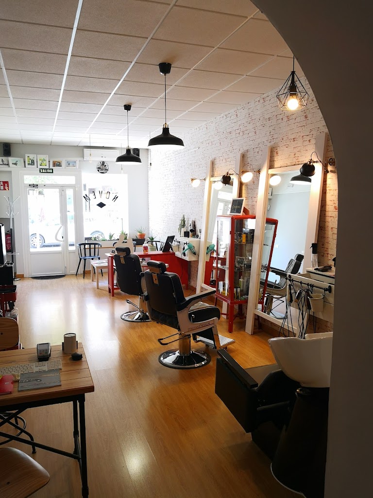 Novem barbershop & street clothing