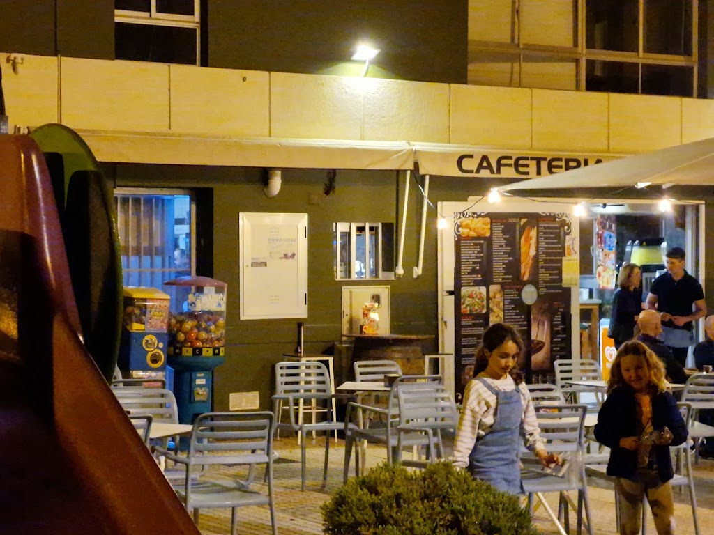 Cafeteria Casino