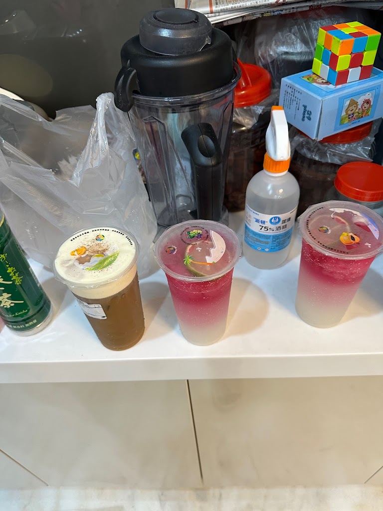 宇宙咖啡手搖飲 的照片