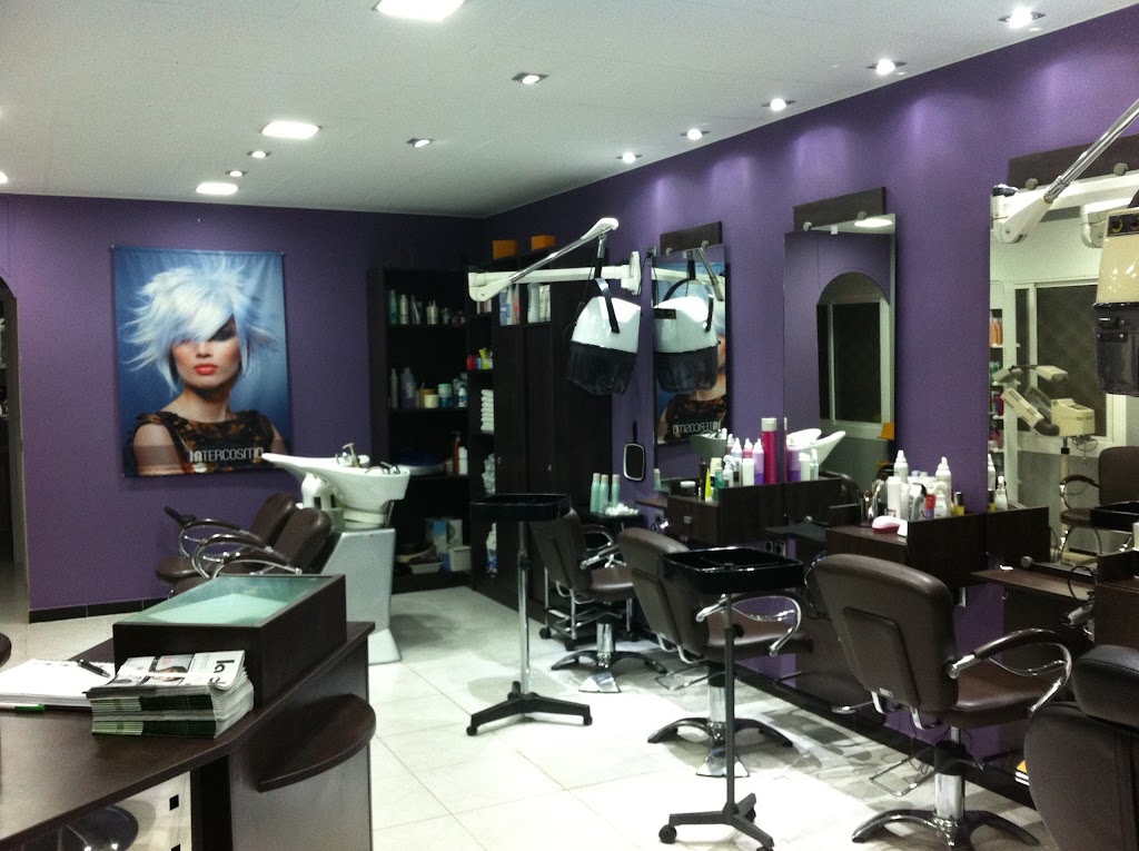PELUQUERIA PERFILS vilassar de mar — Interior