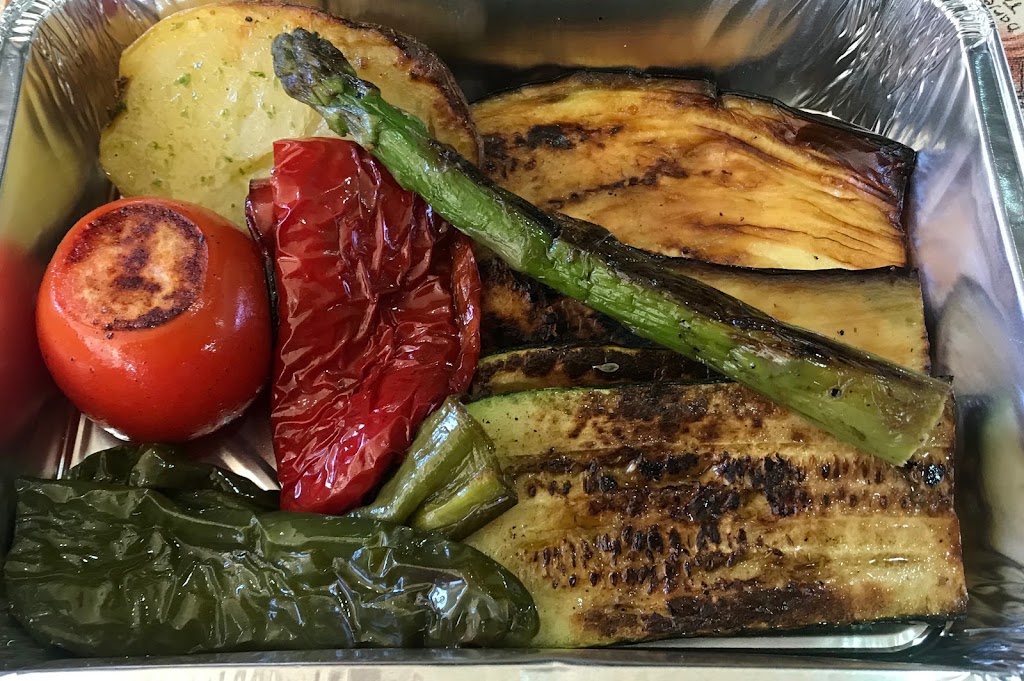 Rostisseria Lena — Comida y bebida