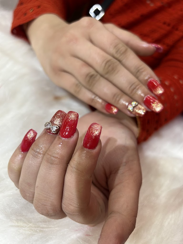 Makeup Artist Riya Arora