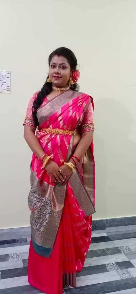 Shreya S Makeup And Beauty Parlour