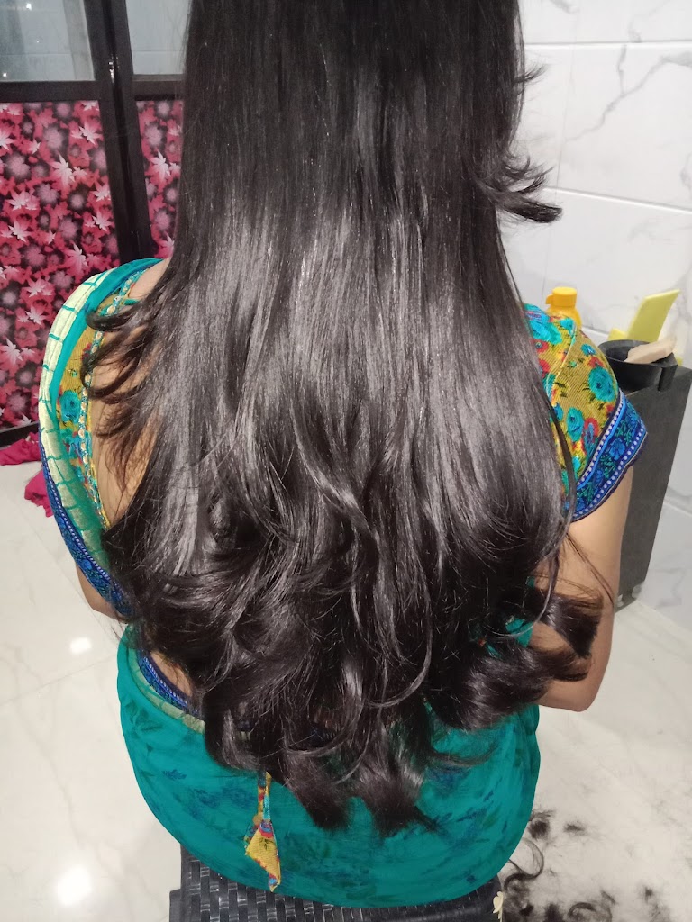 Siddhi Beauty Parlour
