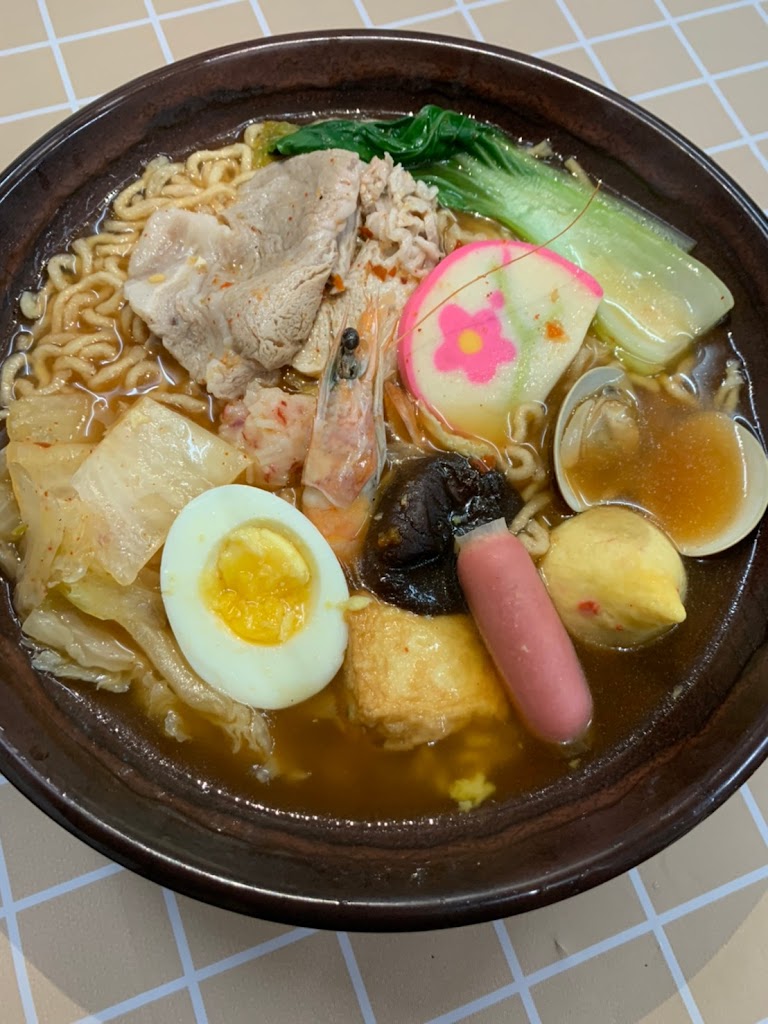 偉魚小居日式燒烤丼飯 的照片