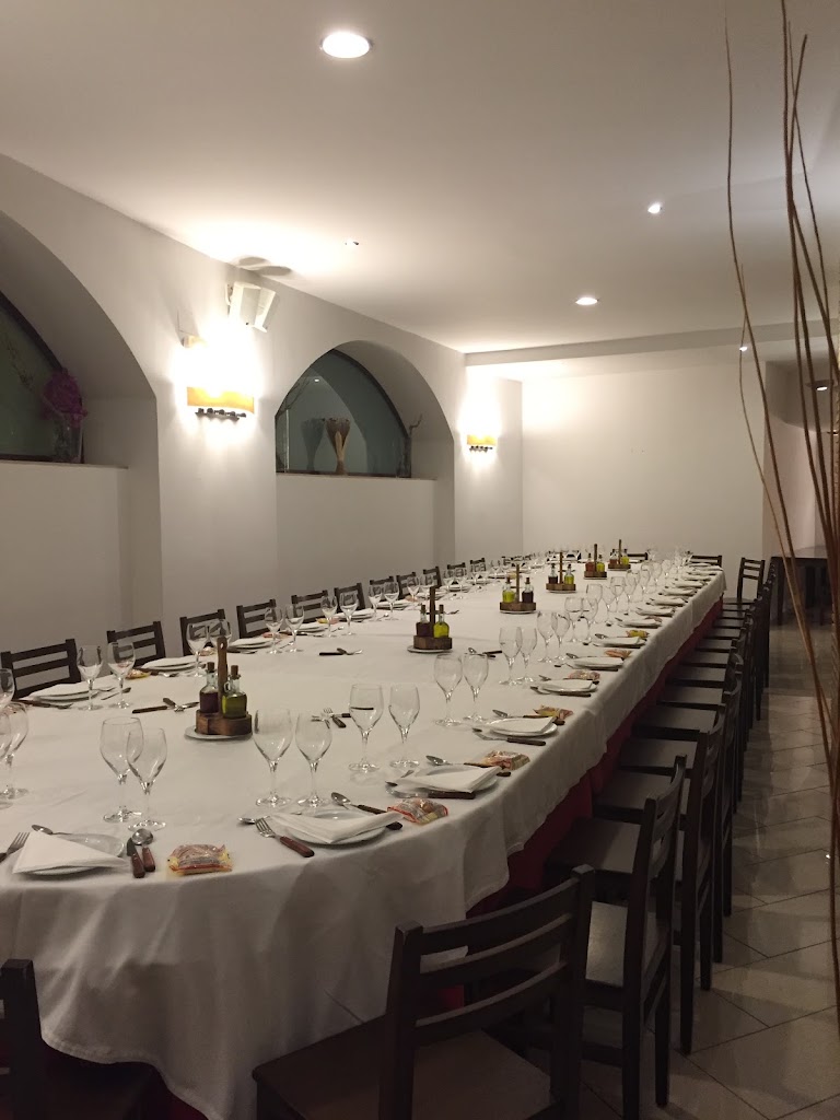 Restaurante Plaza Ubrique - Restaurante Para Grupos — Ambiente