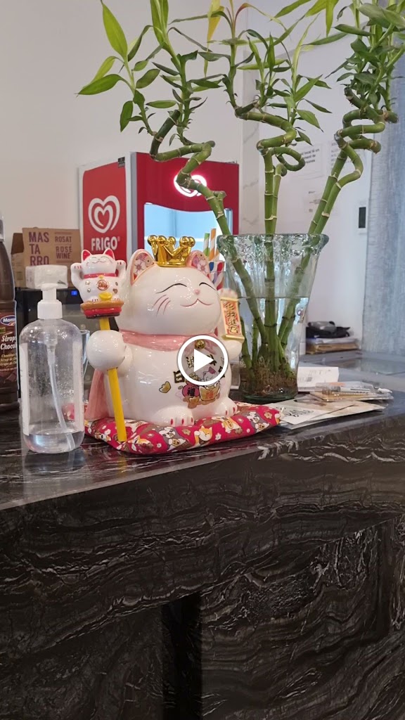 Taste Restaurant Asiatic — Ambiente