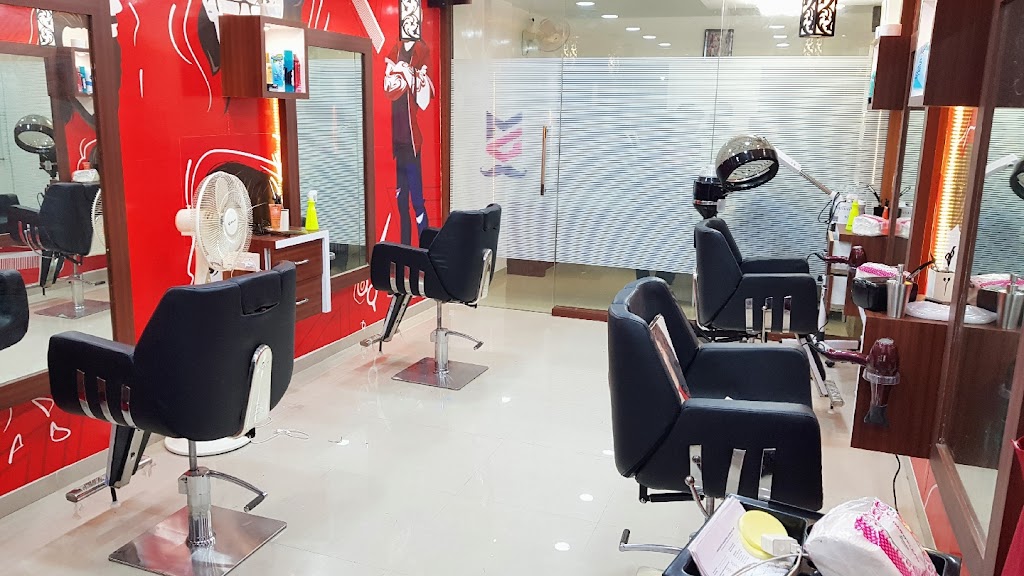 Magic Scissor Unisex Salon Family Salon