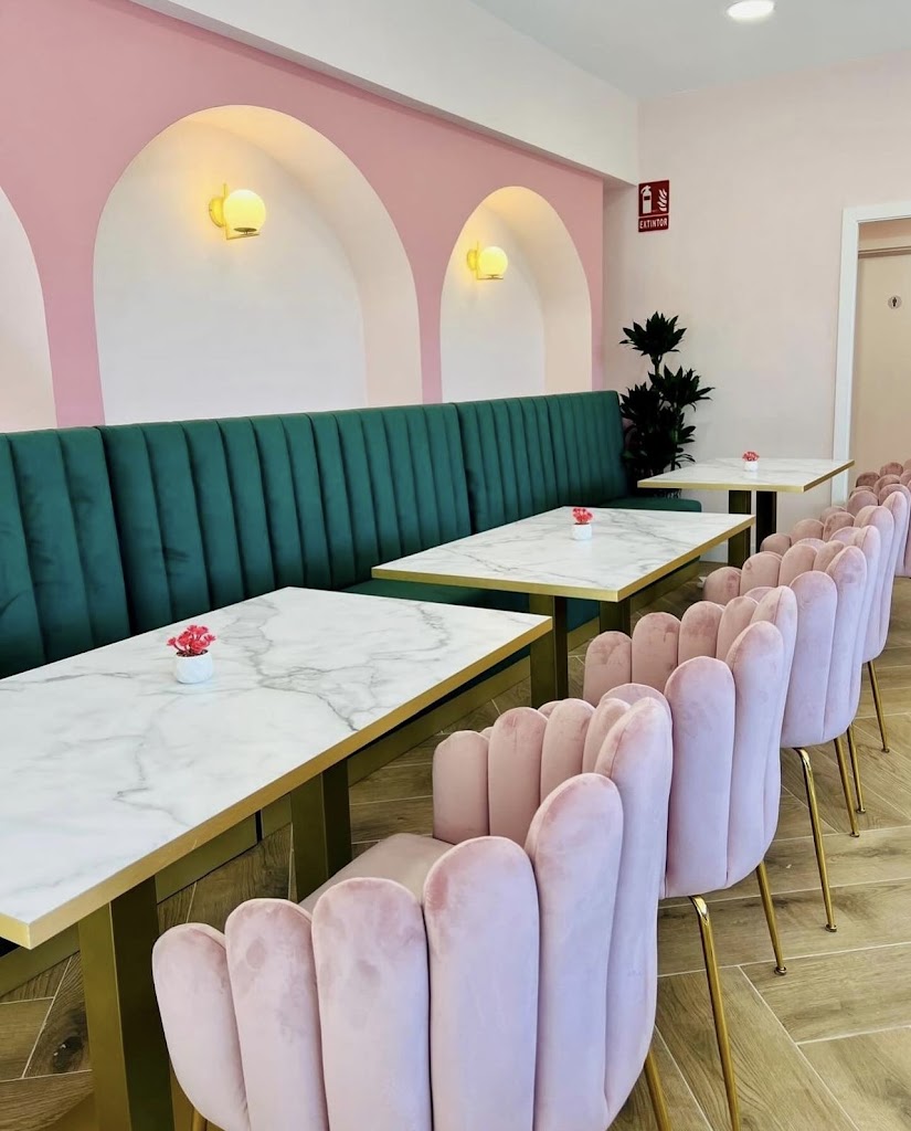 Cafeteria Heladeria | Tasta'm Sant Boi — Ambiente