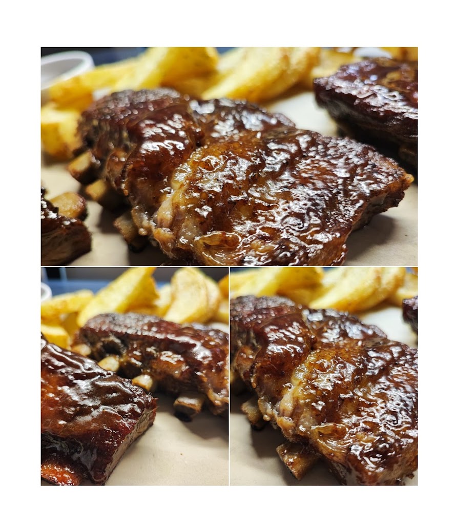 Cafeteria La Casuca — Comida y bebida