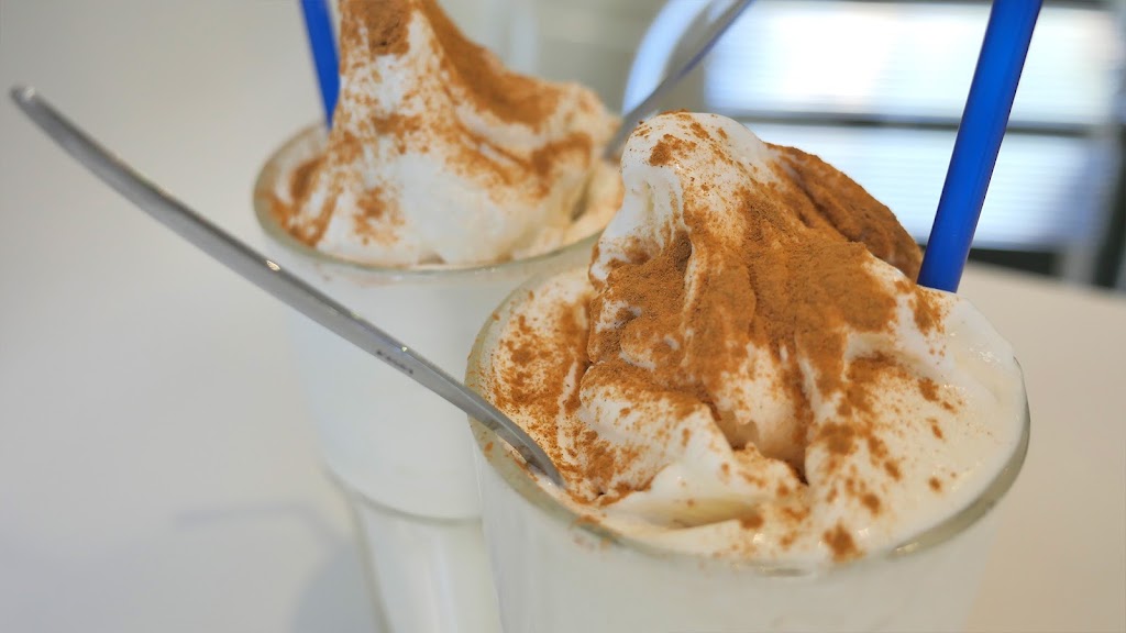 Heladeria Perandres Motril — Comida y bebida