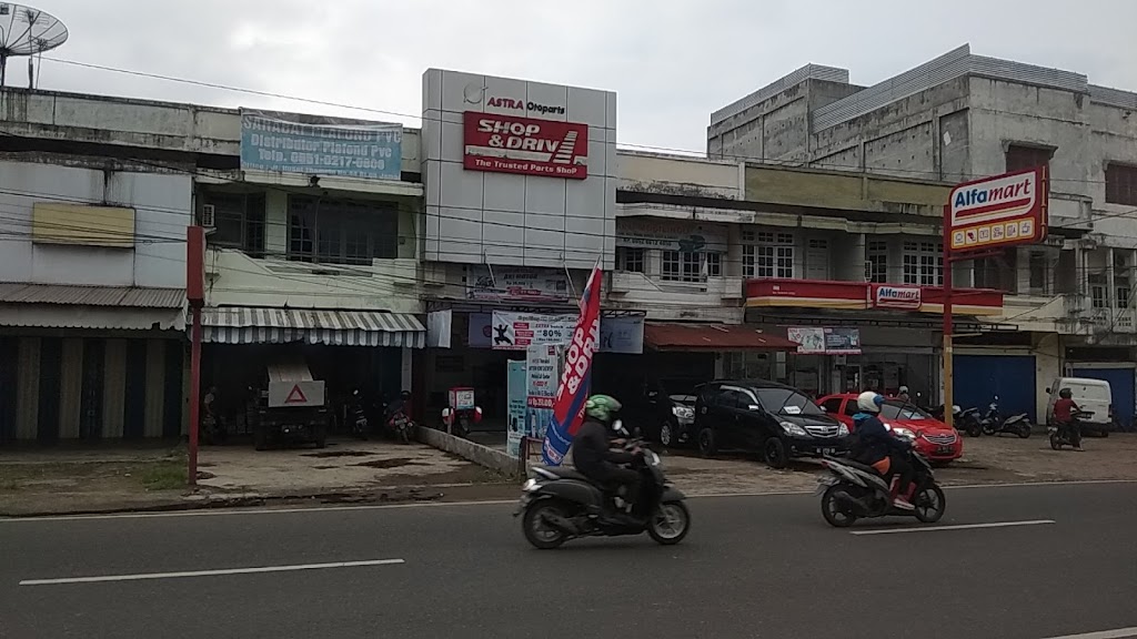 Shop & drive-Thamrin,Jambi
