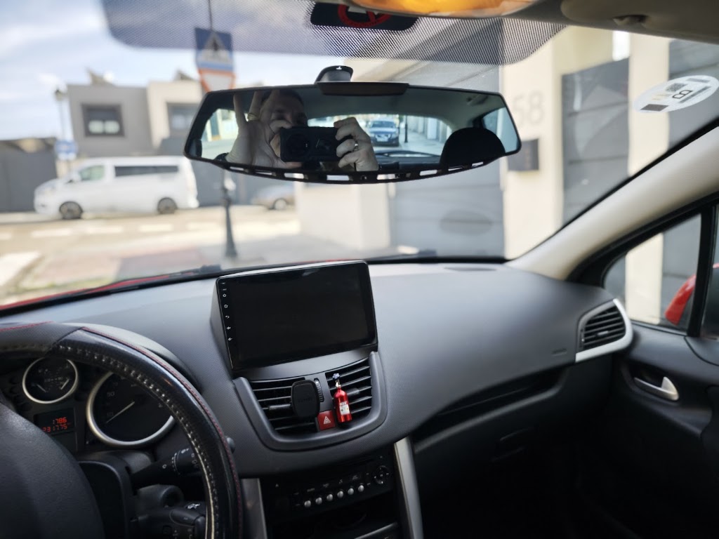 Autos Reyes — Mas recientes