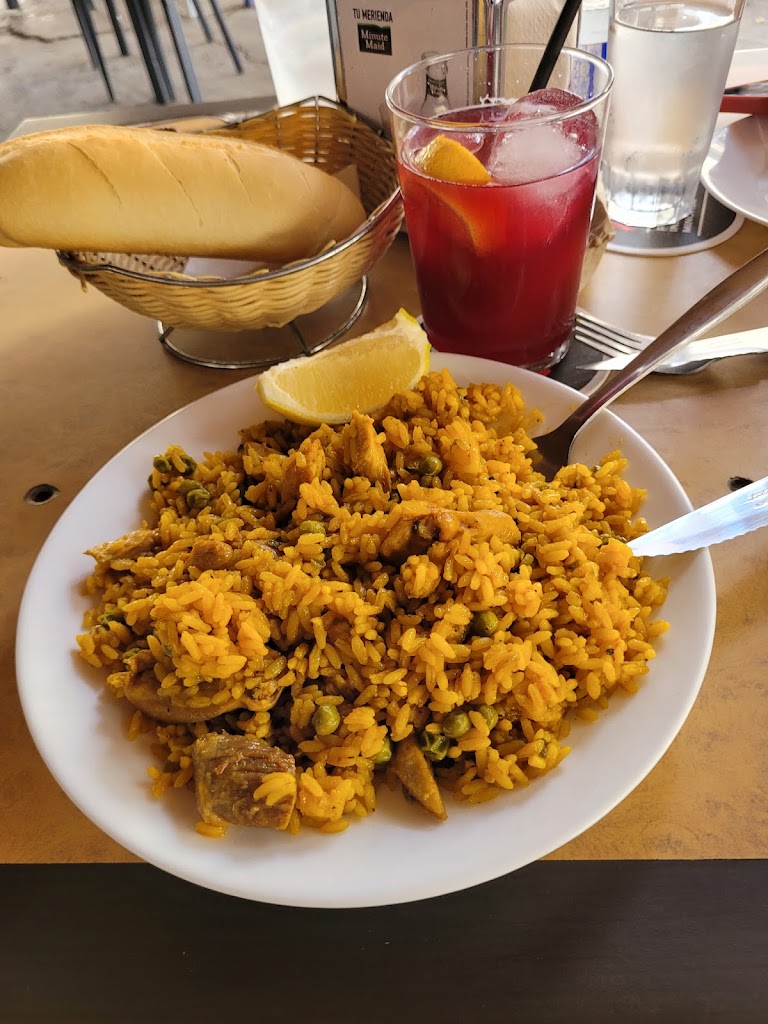 Bar Terraza El Laurel — Comida y bebida