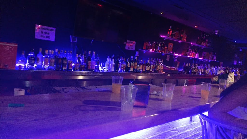New Roca's Disco Pub