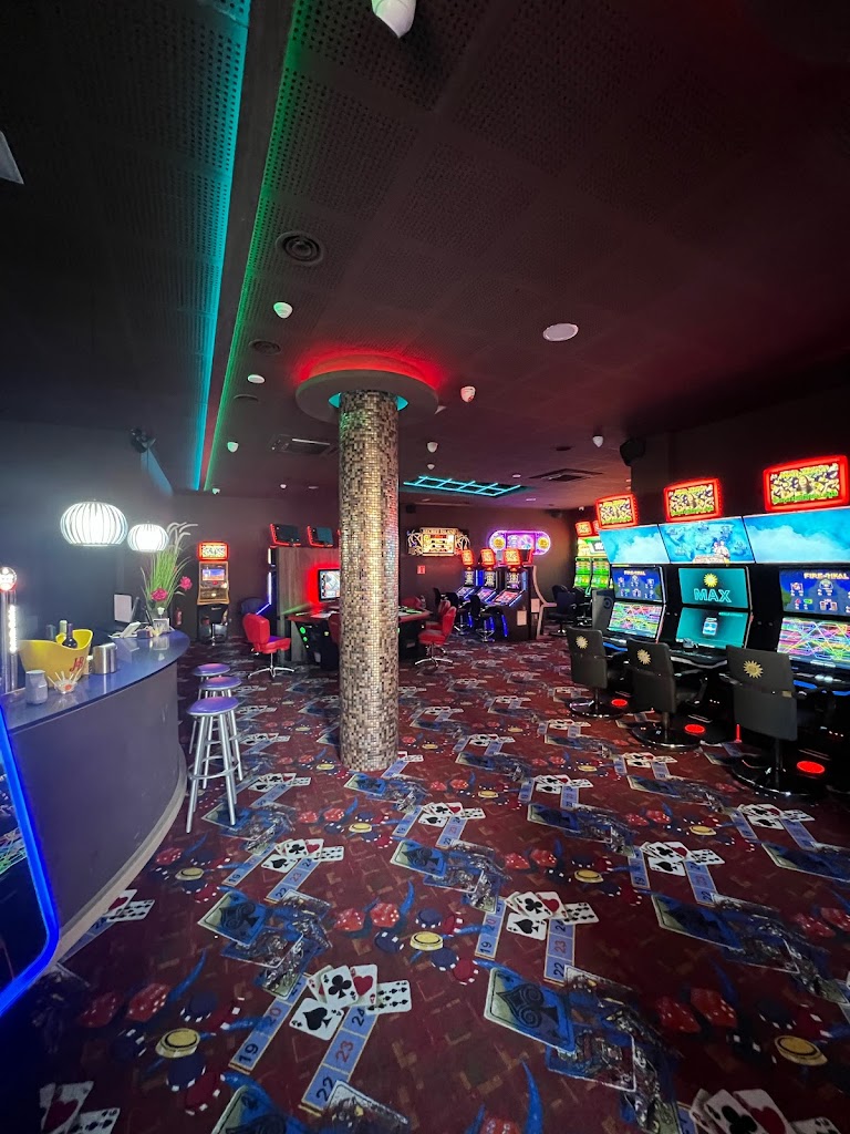 Salon de Juegos Bar SUVISION