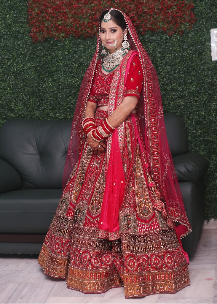 Beauty Passion Unisex Salon Bridal Engagement Party Groom Makeup Artist In Premnagar Hair Smoothing Keratin Chemical Work