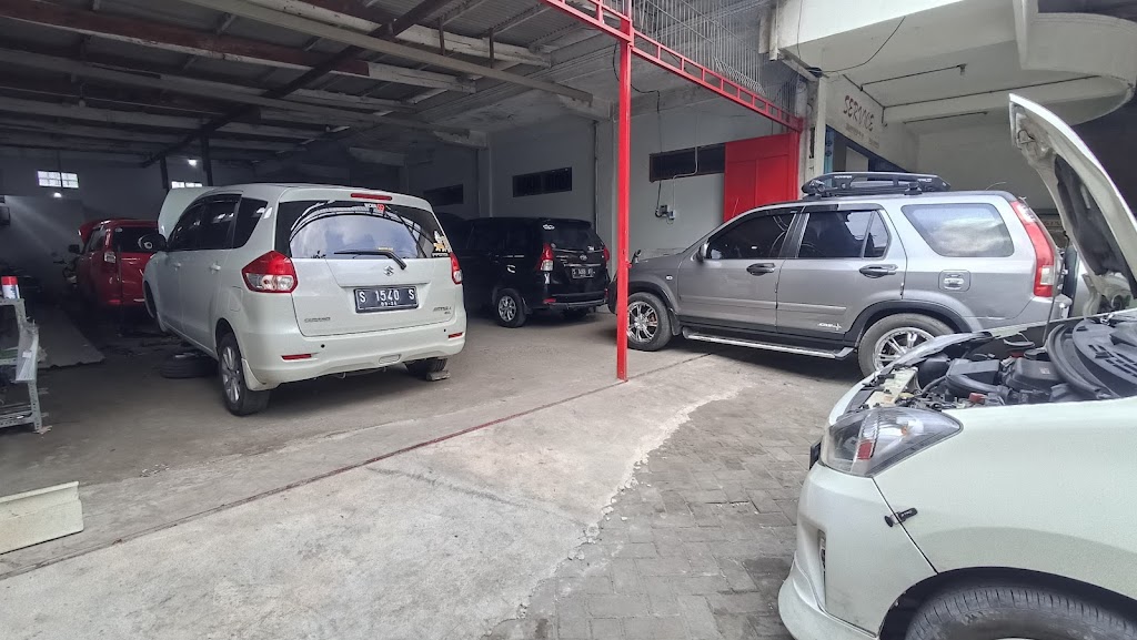 Bengkel kaki kaki mobil SUMBER PANGAN