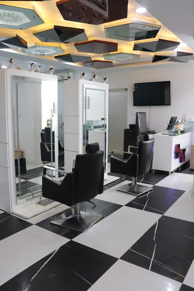 URVASHI BEAUTY INTERNATIONAL