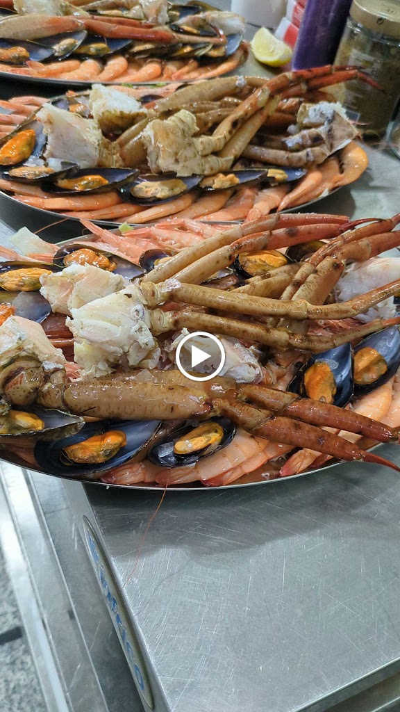 Cerveceria LA MAURA tapas — Videos