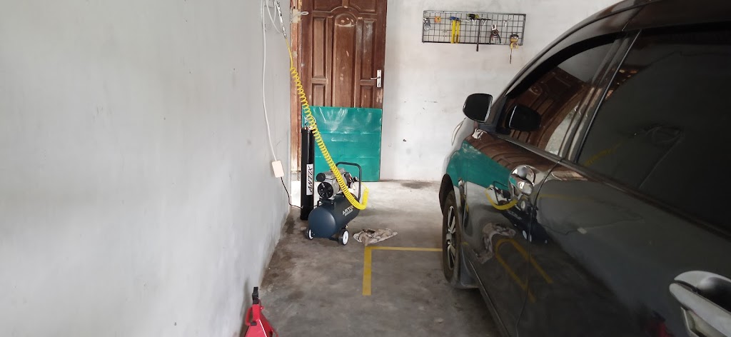 DIPA GARAGE