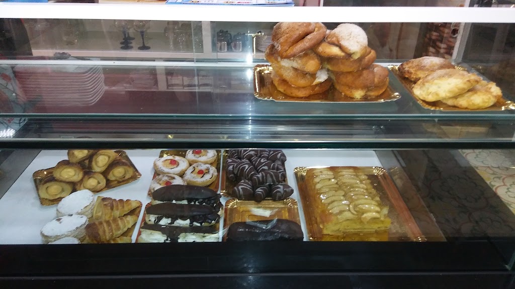 Cafeteria Dulces y Panaderia Santiago — Ambiente