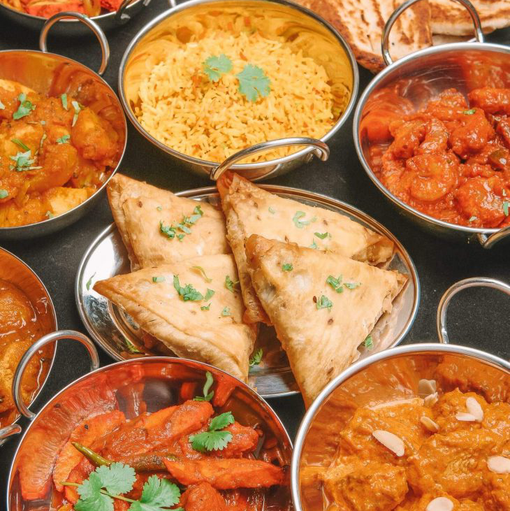 Restaurante Spicy Affair — Comida y bebida