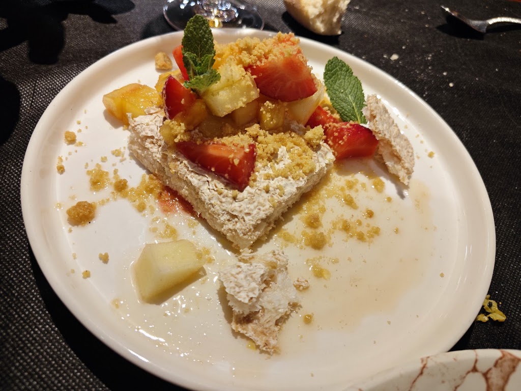 Tulpa — Comida y bebida