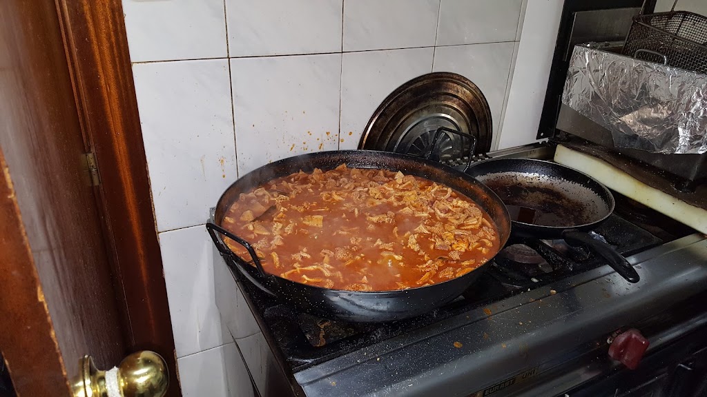 Bar Las Palomas — Comida y bebida