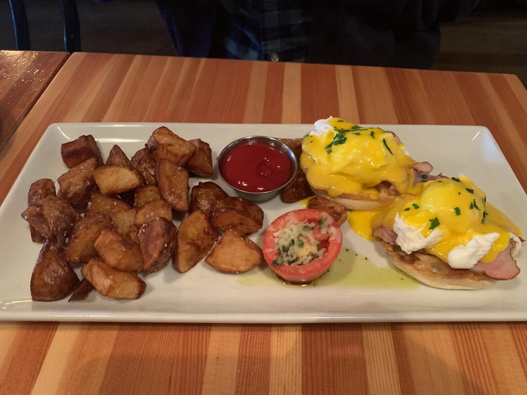 Eggs Benedict